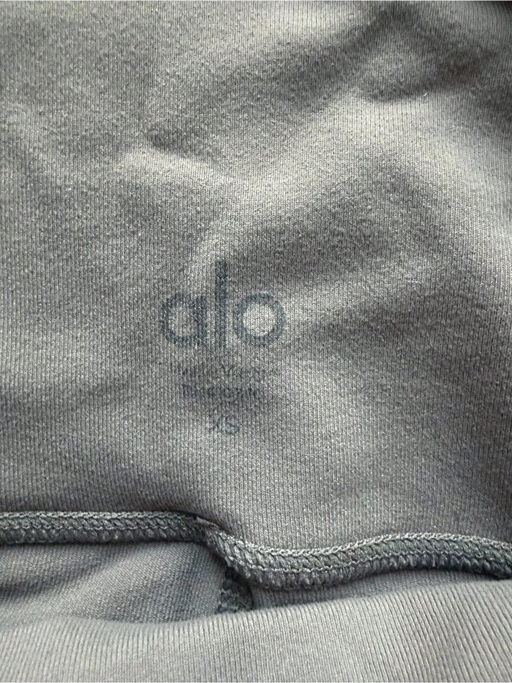 ALO Yoga waistband hem alo